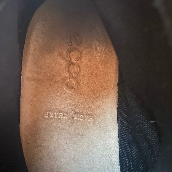 ECCO High Top Sneakers - Picture 8 of 8